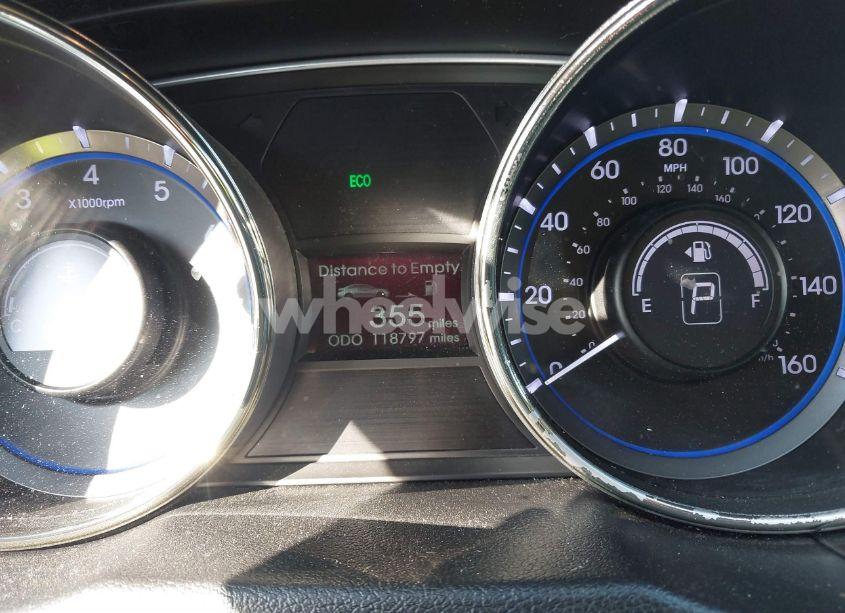 Photo 7 of 2012 Hyundai Sonata SE (VIN 5NPEC4AC1CH369731)