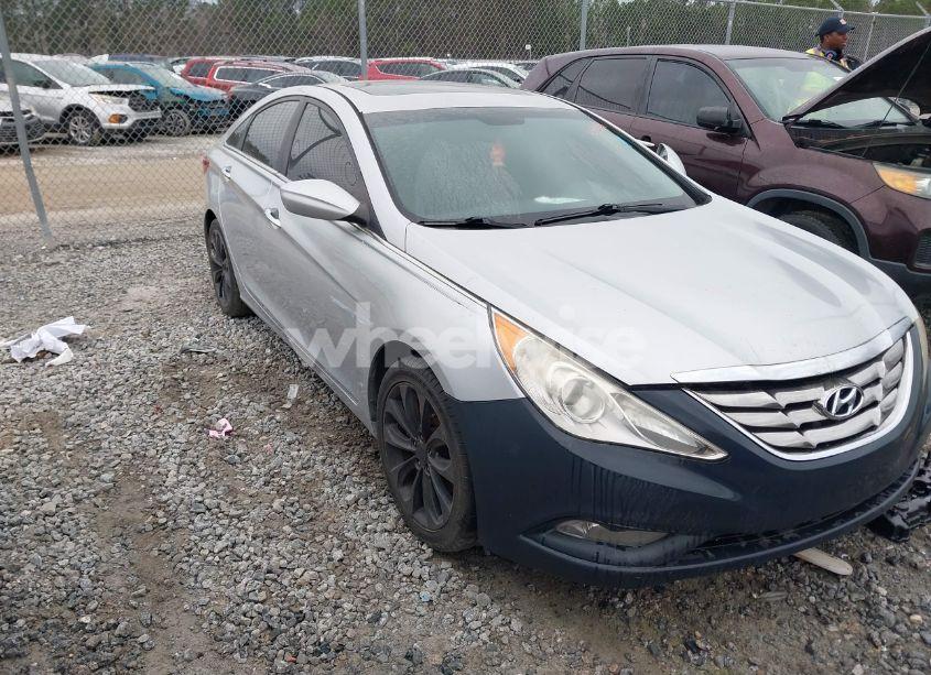 2012 Hyundai Sonata SE (VIN 5NPEC4AC1CH376131) main photo