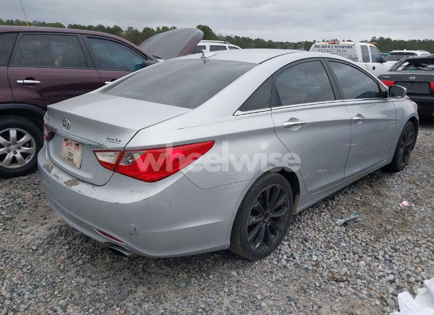 Photo 4 of 2012 Hyundai Sonata SE (VIN 5NPEC4AC1CH376131)