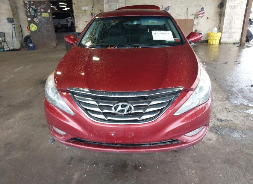 Photo 12 of 2012 Hyundai Sonata SE (VIN 5NPEC4AC1CH391437)