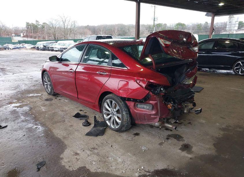 Photo 3 of 2012 Hyundai Sonata SE (VIN 5NPEC4AC1CH391437)