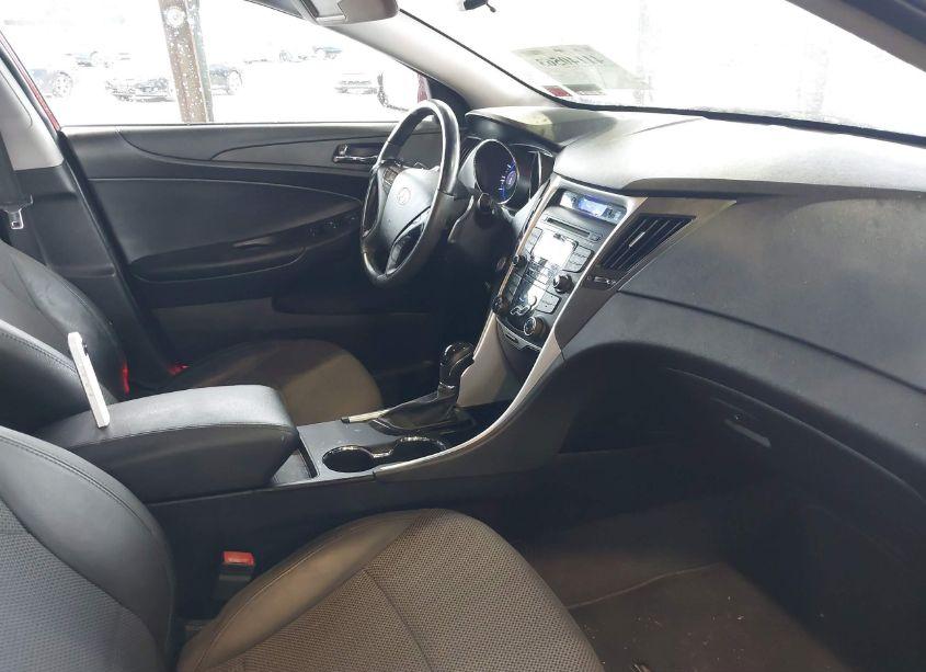 Photo 5 of 2012 Hyundai Sonata SE (VIN 5NPEC4AC1CH391437)
