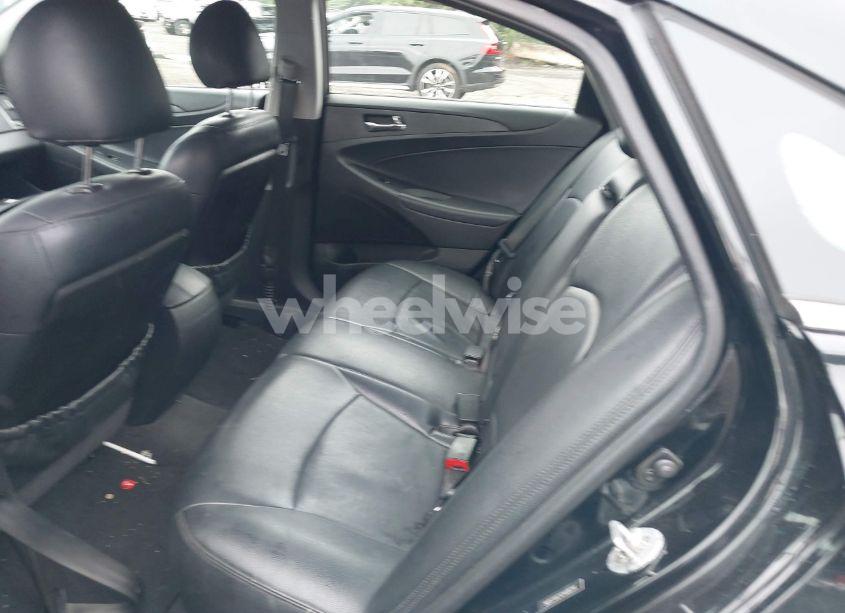 Photo 8 of 2012 Hyundai Sonata SE (VIN 5NPEC4AC1CH406194)