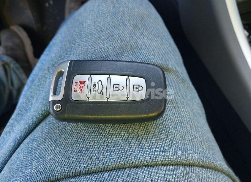 Photo 11 of 2012 Hyundai Sonata LIMITED (VIN 5NPEC4AC1CH419088)