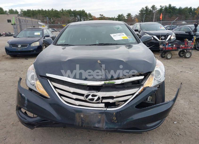 Photo 13 of 2012 Hyundai Sonata SE (VIN 5NPEC4AC1CH482465)