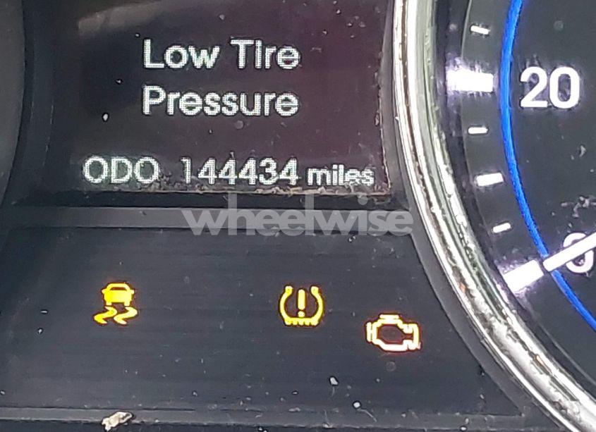 Photo 16 of 2012 Hyundai Sonata SE (VIN 5NPEC4AC1CH482465)