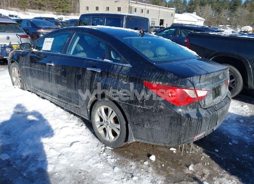 Photo 3 of 2013 Hyundai Sonata LIMITED (VIN 5NPEC4AC1DH544836)