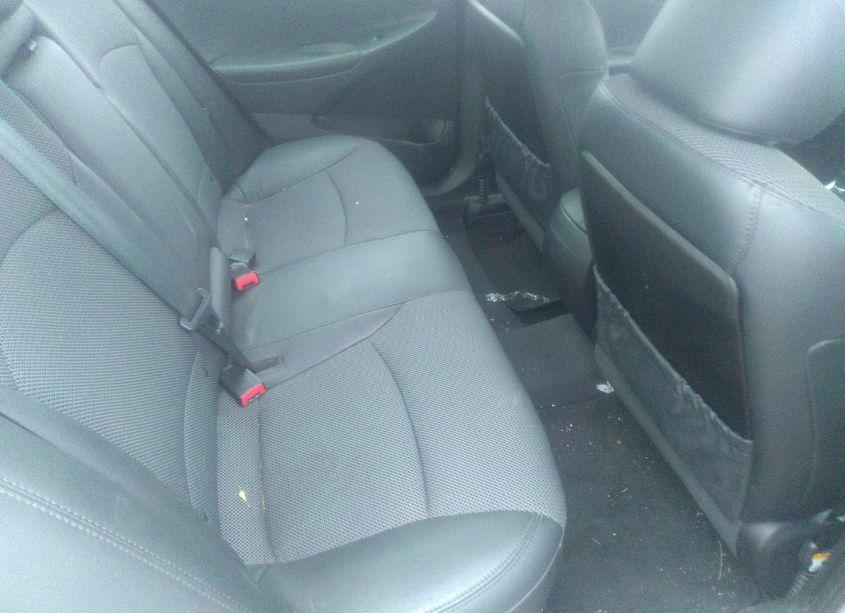 Photo 8 of 2013 Hyundai Sonata SE (VIN 5NPEC4AC1DH601973)