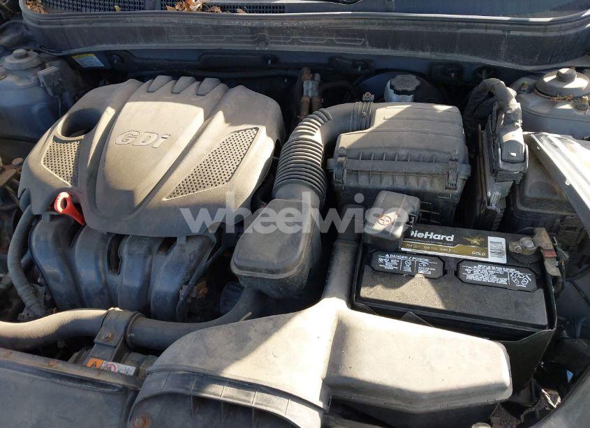 Photo 10 of 2013 Hyundai Sonata SE (VIN 5NPEC4AC1DH621463)