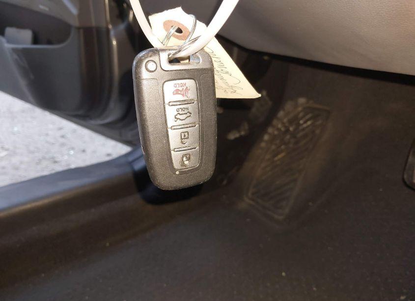 Photo 11 of 2013 Hyundai Sonata SE (VIN 5NPEC4AC1DH624461)