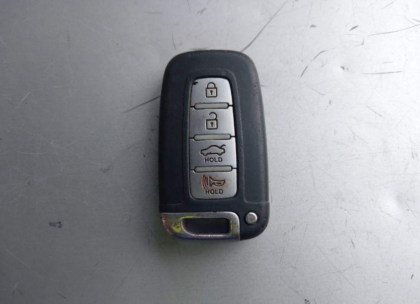 Photo 11 of 2013 Hyundai Sonata LIMITED (VIN 5NPEC4AC1DH640496)