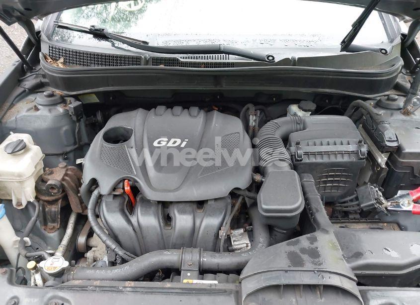 Photo 10 of 2013 Hyundai Sonata SE (VIN 5NPEC4AC1DH680366)