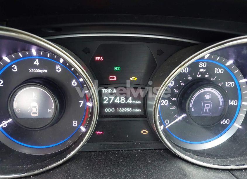 Photo 7 of 2013 Hyundai Sonata SE (VIN 5NPEC4AC1DH680366)