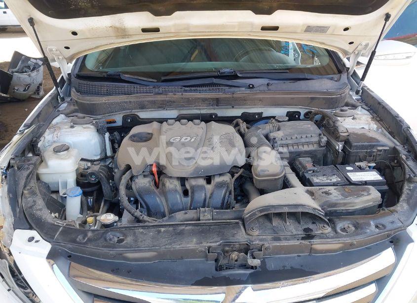 Photo 10 of 2014 Hyundai Sonata SE (VIN 5NPEC4AC1EH892699)