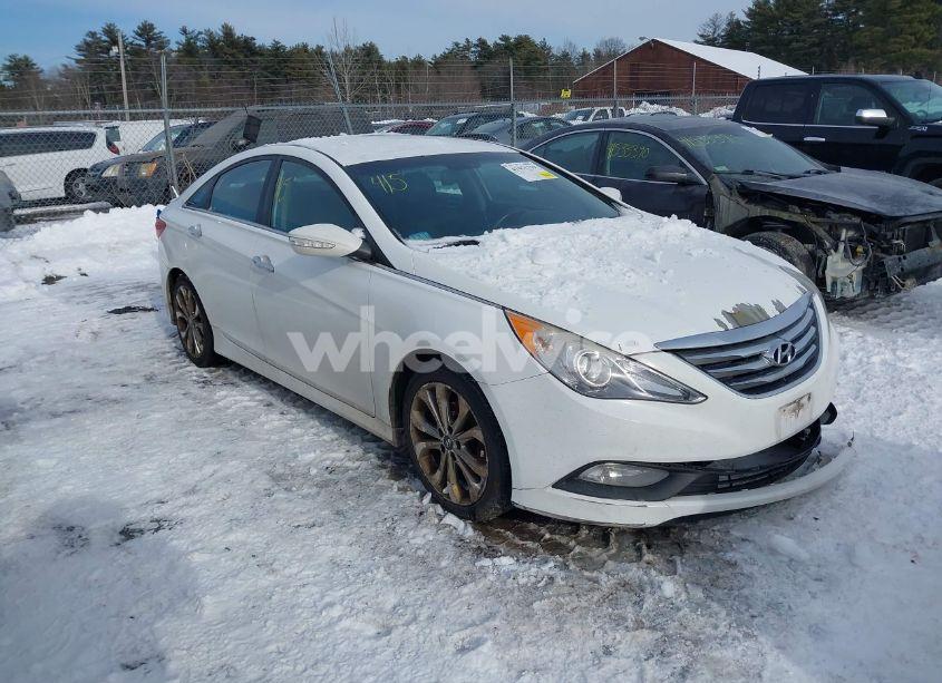 2014 Hyundai Sonata SE (VIN 5NPEC4AC1EH905709) main photo