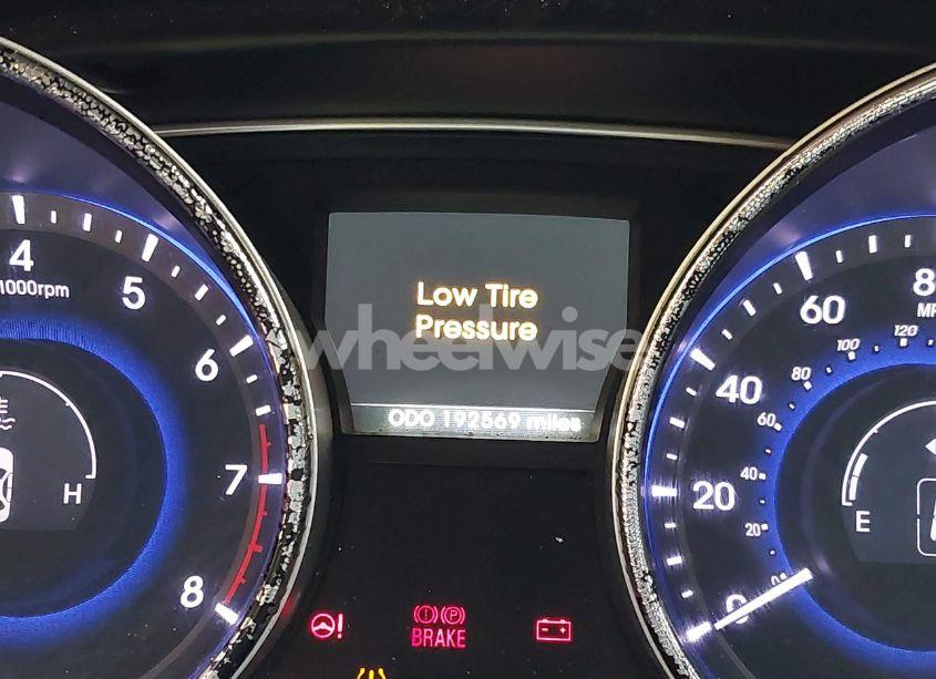 Photo 7 of 2014 Hyundai Sonata SE (VIN 5NPEC4AC1EH905709)