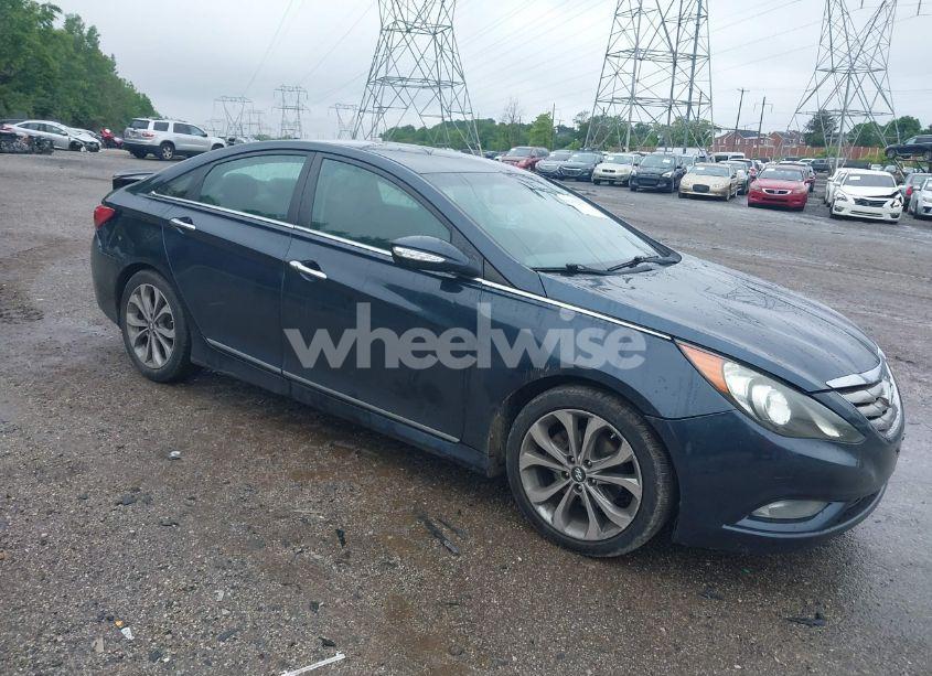 2014 Hyundai Sonata SE (VIN 5NPEC4AC1EH906259) main photo