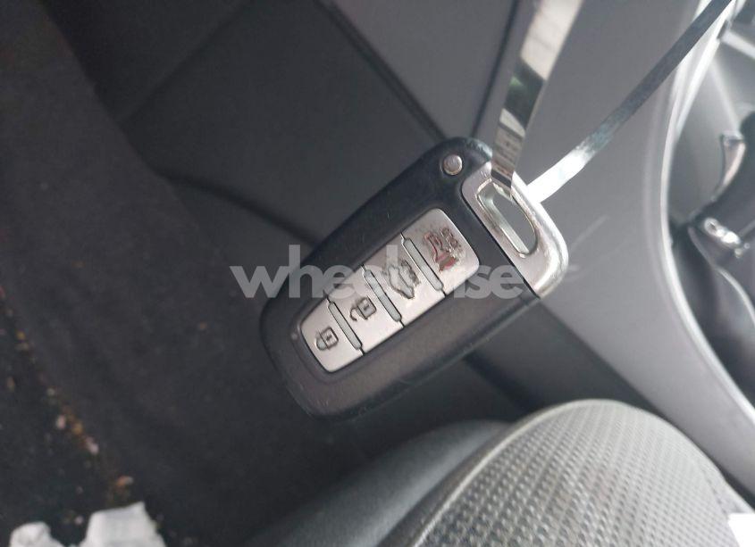 Photo 11 of 2014 Hyundai Sonata SE (VIN 5NPEC4AC1EH906259)