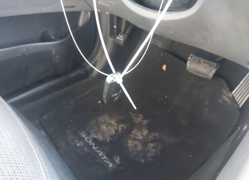 Photo 11 of 2014 Hyundai Sonata LIMITED (VIN 5NPEC4AC1EH911672)