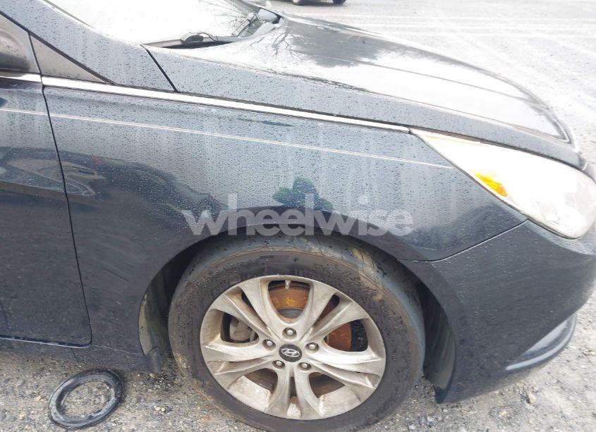 Photo 13 of 2011 Hyundai Sonata LIMITED (VIN 5NPEC4AC2BH021676)