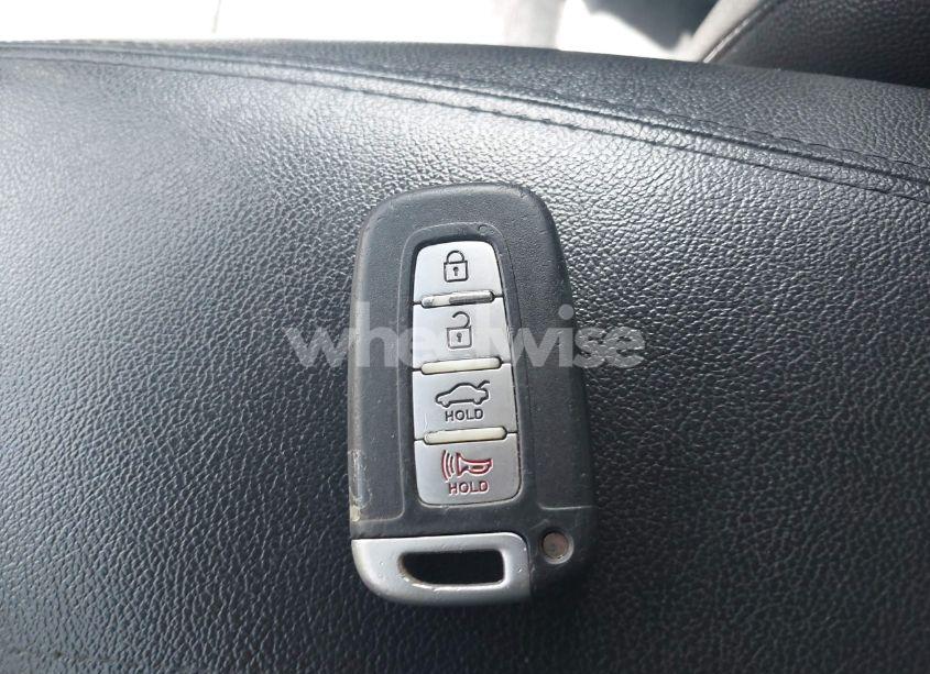 Photo 11 of 2011 Hyundai Sonata LIMITED (VIN 5NPEC4AC2BH073549)