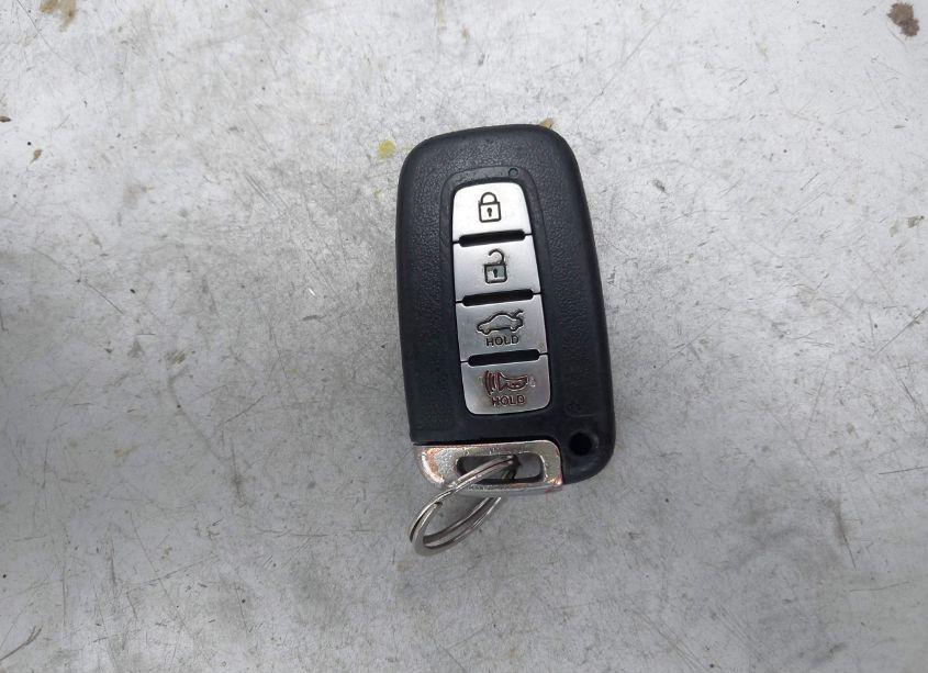 Photo 11 of 2011 Hyundai Sonata SE (VIN 5NPEC4AC2BH116254)