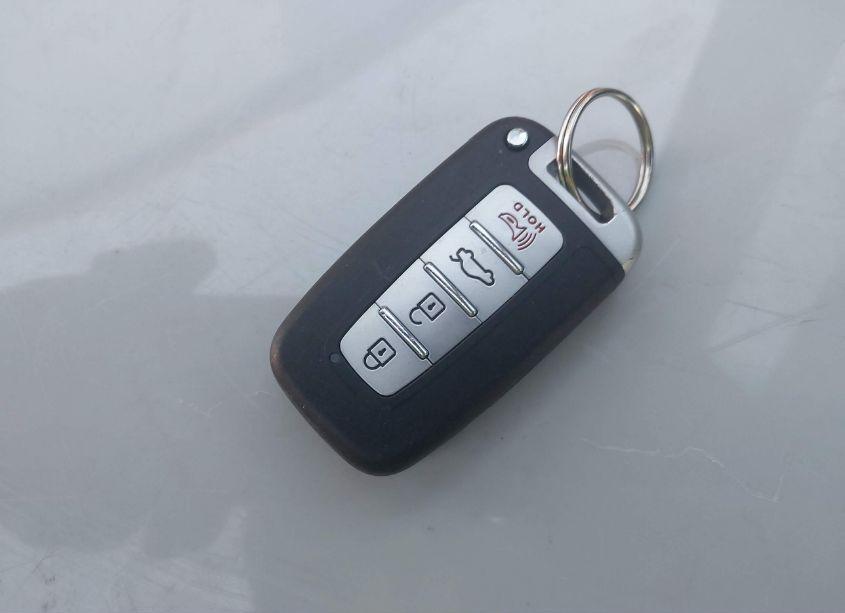 Photo 11 of 2011 Hyundai Sonata LIMITED (VIN 5NPEC4AC2BH120644)