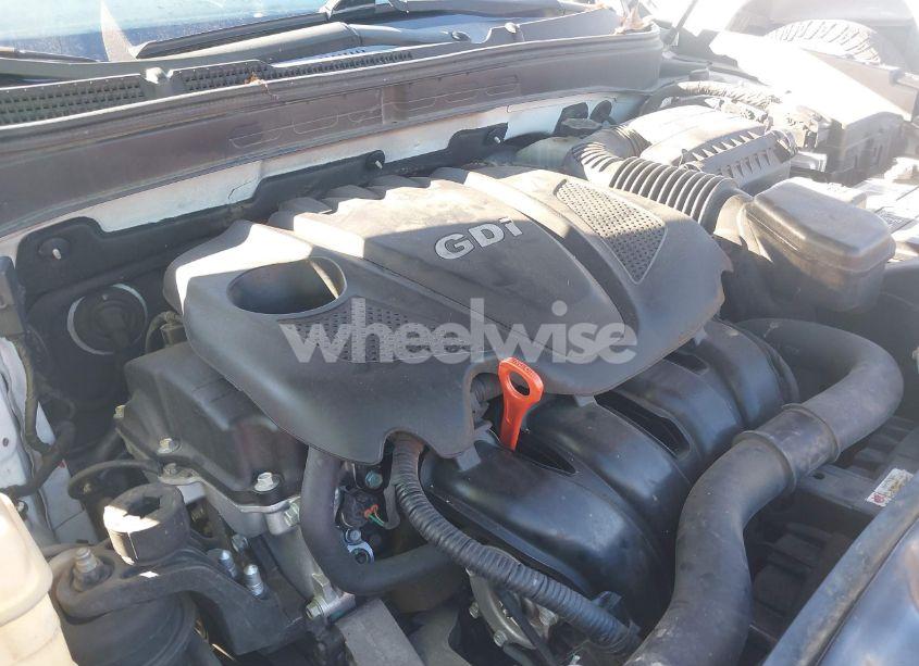 Photo 10 of 2011 Hyundai Sonata SE (VIN 5NPEC4AC2BH143213)