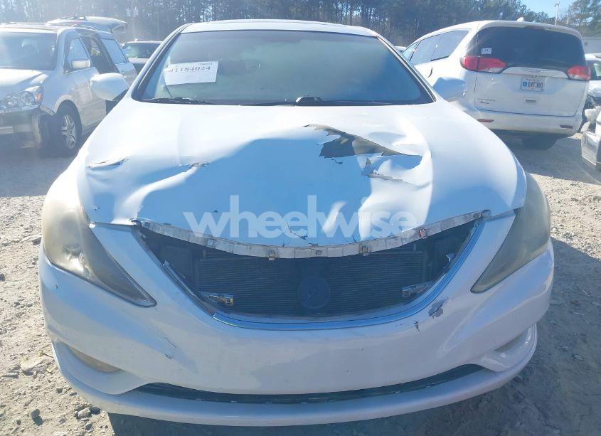 Photo 6 of 2011 Hyundai Sonata SE (VIN 5NPEC4AC2BH143213)