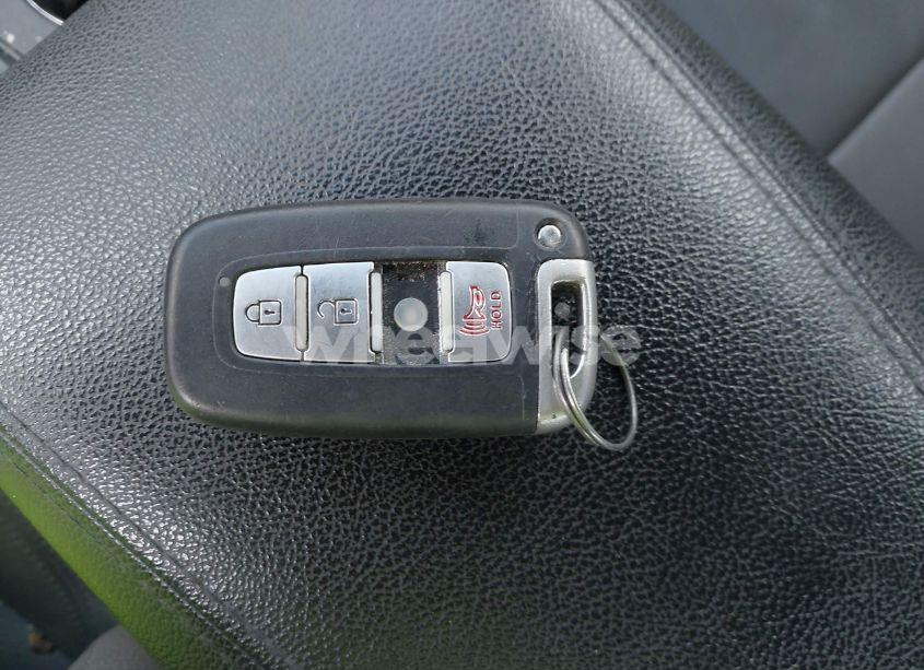 Photo 11 of 2011 Hyundai Sonata LIMITED (VIN 5NPEC4AC2BH224339)