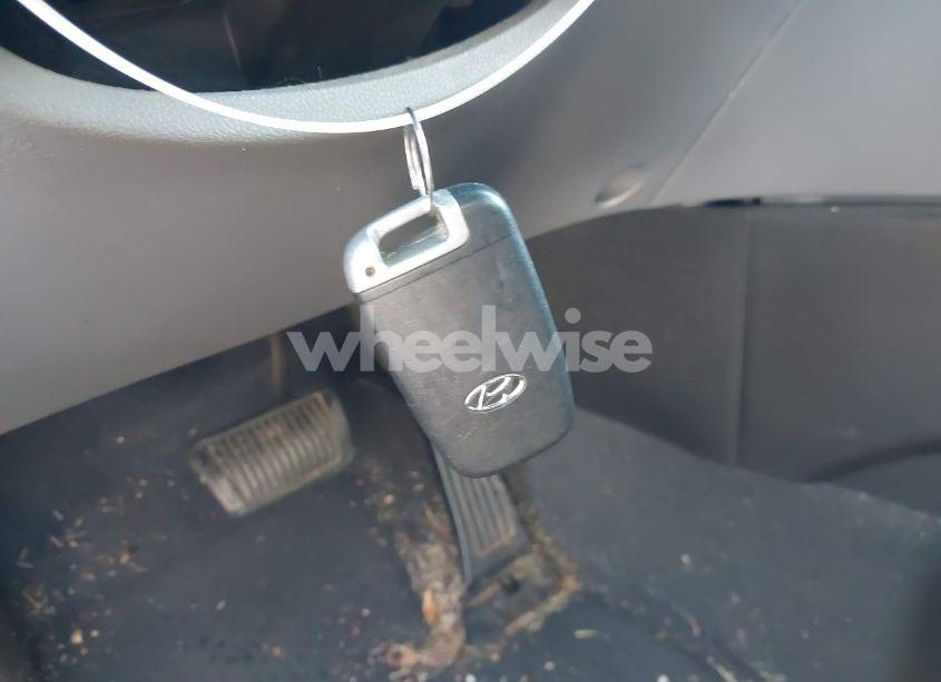 Photo 11 of 2011 Hyundai Sonata LIMITED (VIN 5NPEC4AC2BH226253)