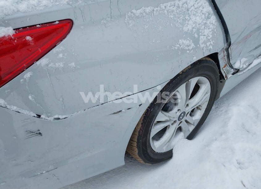 Photo 21 of 2011 Hyundai Sonata LIMITED (VIN 5NPEC4AC2BH287537)