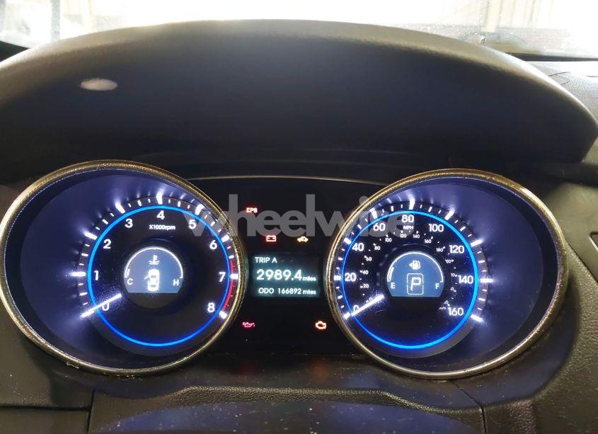 Photo 7 of 2011 Hyundai Sonata SE (VIN 5NPEC4AC2BH304983)