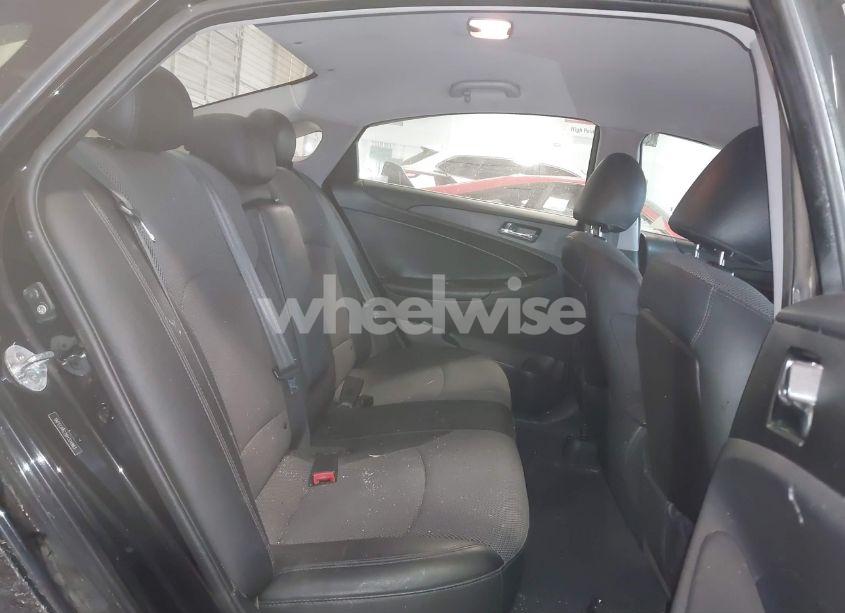 Photo 8 of 2011 Hyundai Sonata SE (VIN 5NPEC4AC2BH304983)