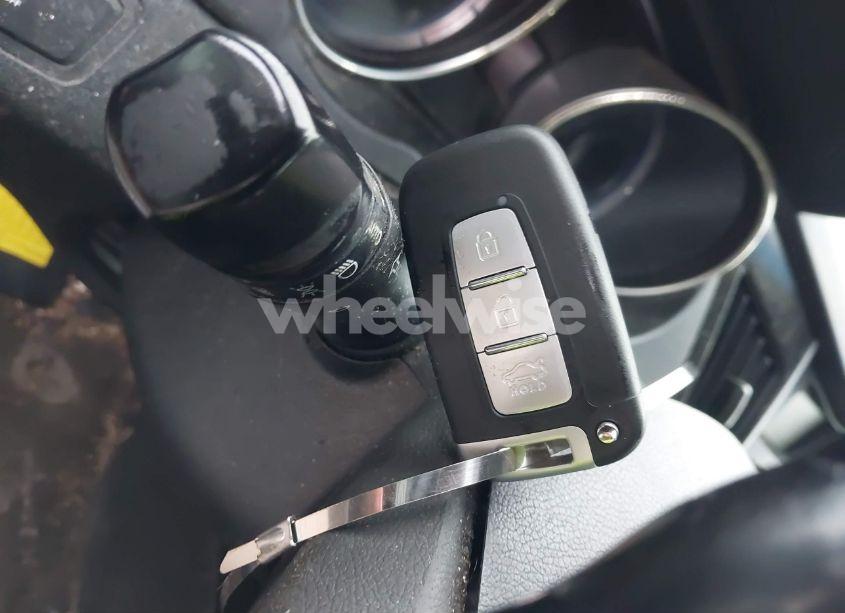 Photo 11 of 2011 Hyundai Sonata LIMITED (VIN 5NPEC4AC2BH307463)