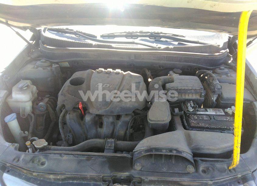 Photo 10 of 2012 Hyundai Sonata SE (VIN 5NPEC4AC2CH336608)