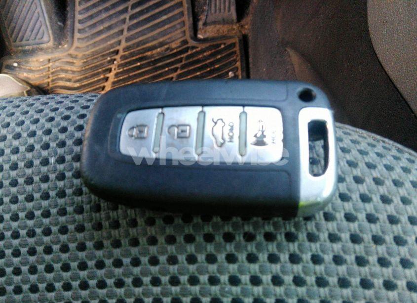 Photo 11 of 2012 Hyundai Sonata SE (VIN 5NPEC4AC2CH336608)