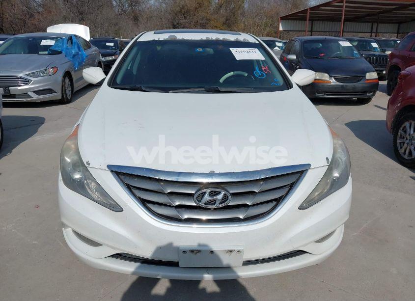Photo 6 of 2012 Hyundai Sonata SE (VIN 5NPEC4AC2CH368281)
