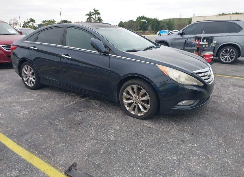2012 Hyundai Sonata SE (VIN 5NPEC4AC2CH389681) main photo