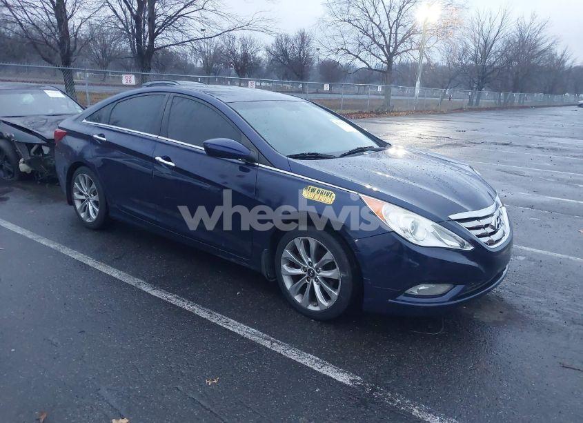 2012 Hyundai Sonata SE (VIN 5NPEC4AC2CH419519) main photo