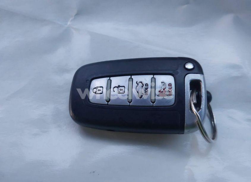 Photo 11 of 2012 Hyundai Sonata SE (VIN 5NPEC4AC2CH419519)