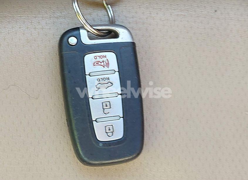 Photo 11 of 2012 Hyundai Sonata LIMITED (VIN 5NPEC4AC2CH474245)