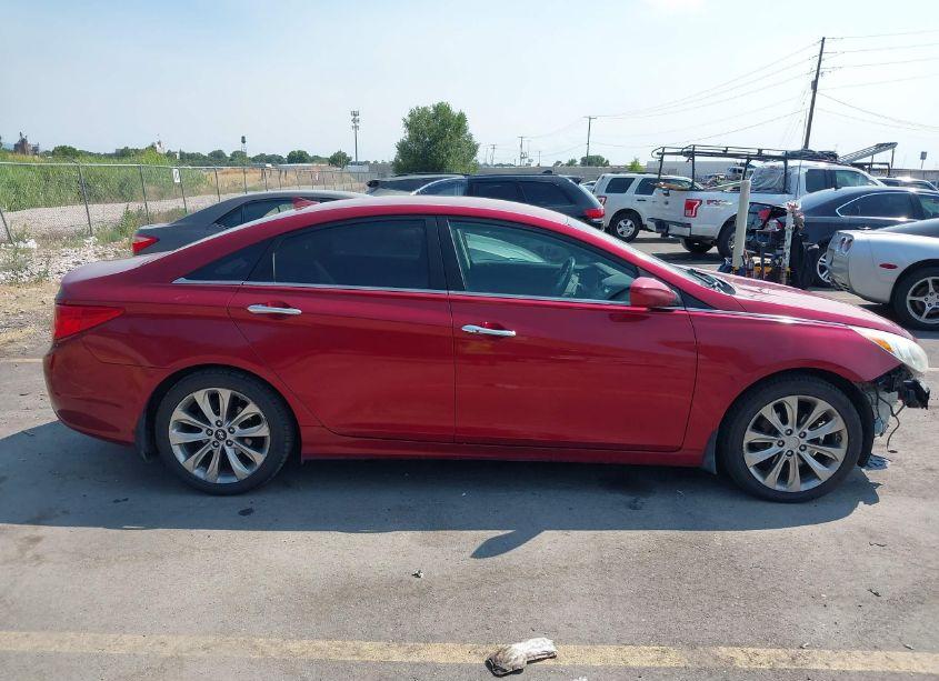 Photo 14 of 2013 Hyundai Sonata SE (VIN 5NPEC4AC2DH518536)