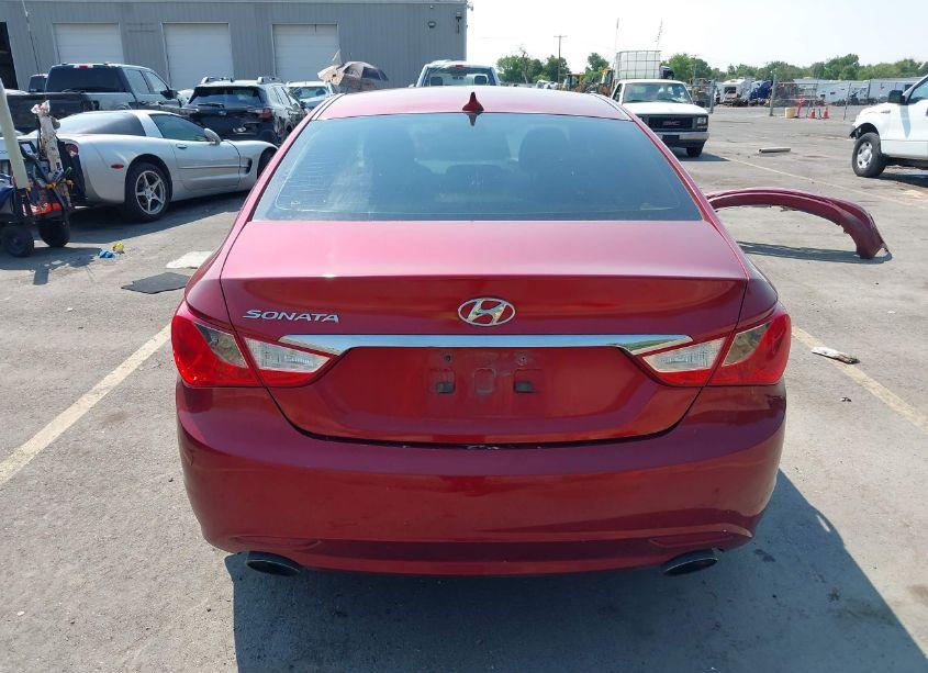 Photo 17 of 2013 Hyundai Sonata SE (VIN 5NPEC4AC2DH518536)