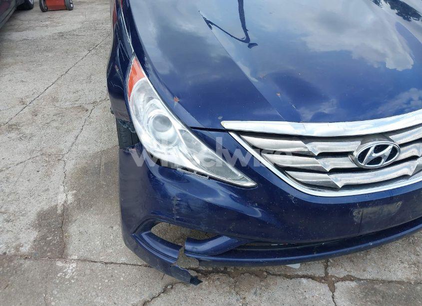 Photo 6 of 2013 Hyundai Sonata SE (VIN 5NPEC4AC2DH622783)