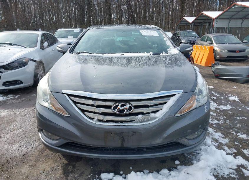 Photo 13 of 2013 Hyundai Sonata LIMITED (VIN 5NPEC4AC2DH628874)