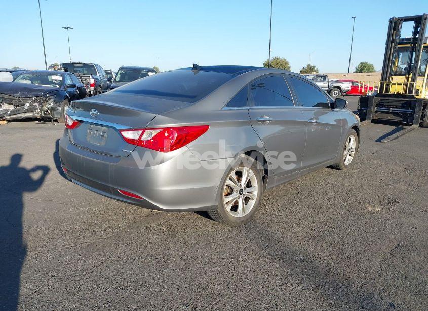 Photo 4 of 2013 Hyundai Sonata LIMITED (VIN 5NPEC4AC2DH651040)