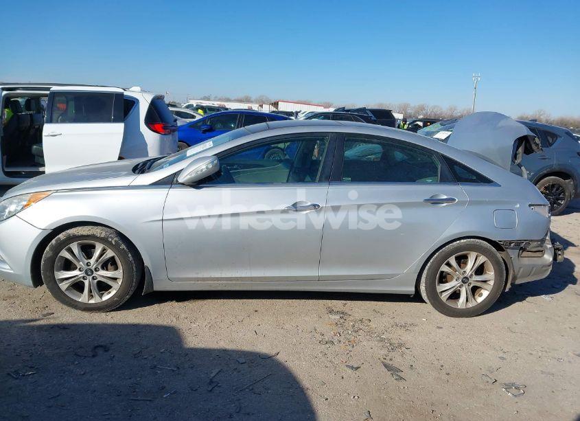 Photo 14 of 2013 Hyundai Sonata LIMITED (VIN 5NPEC4AC2DH671806)