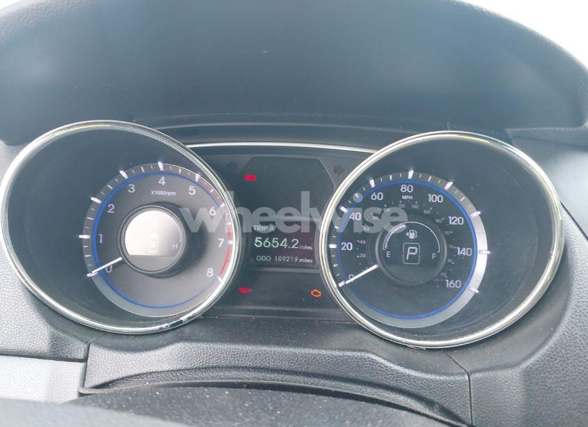 Photo 7 of 2013 Hyundai Sonata SE (VIN 5NPEC4AC2DH740378)