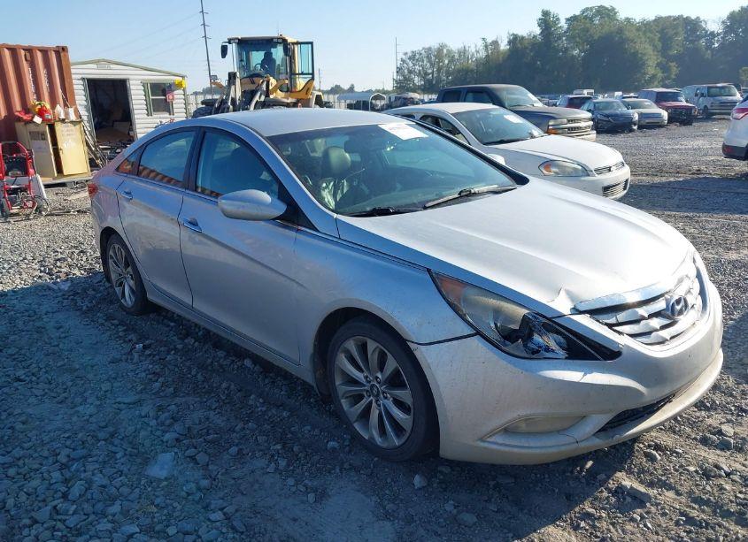 2013 Hyundai Sonata SE (VIN 5NPEC4AC2DH772974) main photo